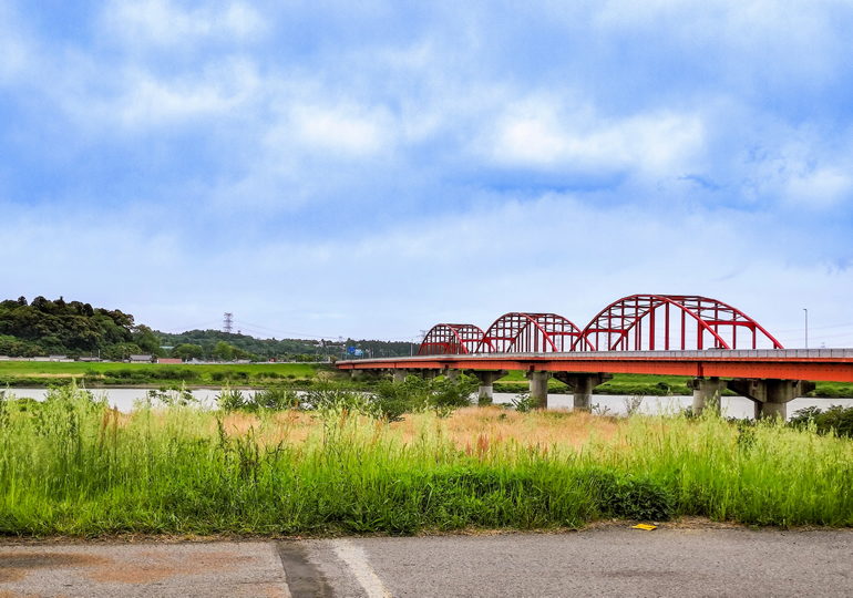 神崎町の街並みと自然