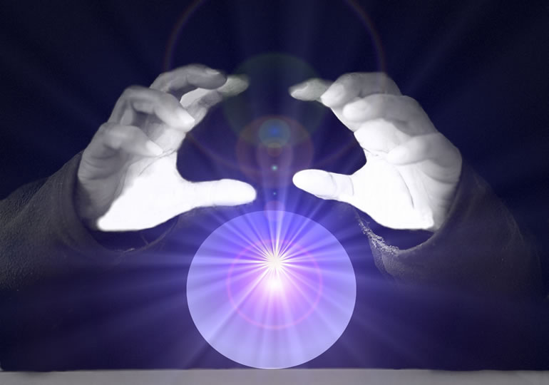 先祖の祟り商法で商売をする占い師