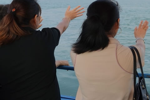 ご遺骨の一部を手元に残して海洋散骨された横須賀市のお客様