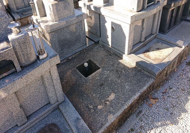 墓石の撤去