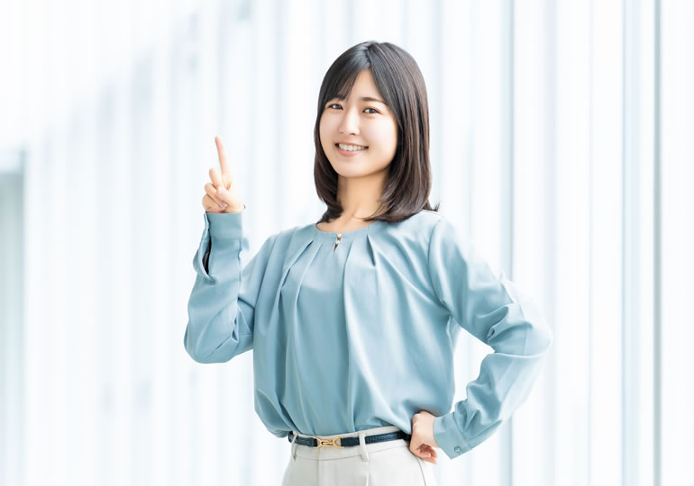 散骨をおススメする女性