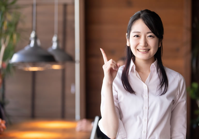 デスカフェ主催者の女性