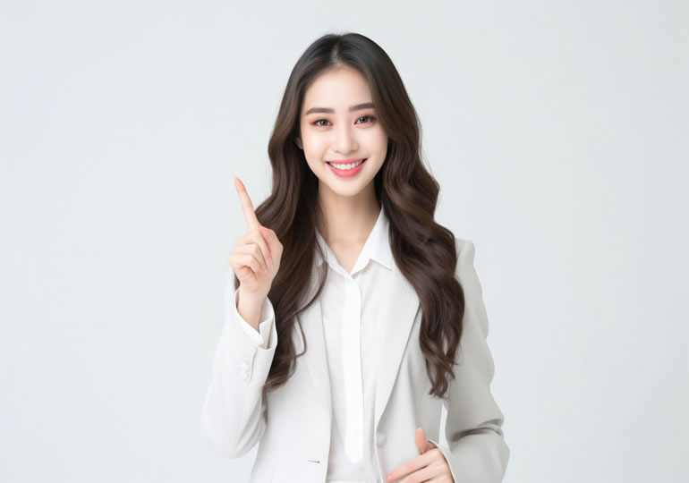 散骨供養のプロを解説する女性