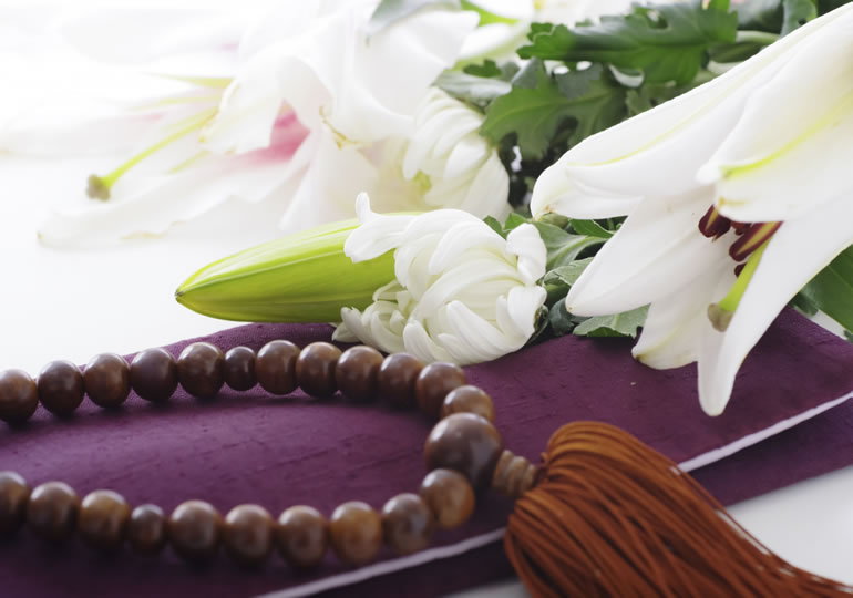 仏花と数珠