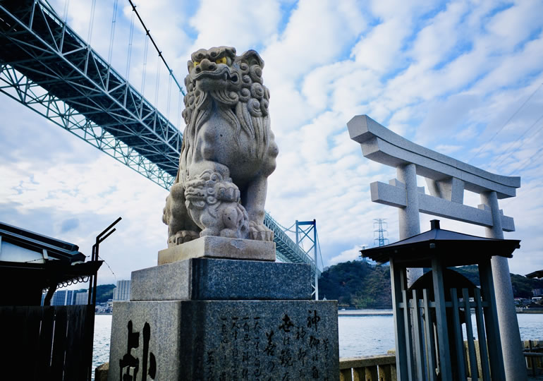 和布刈神社の狛犬