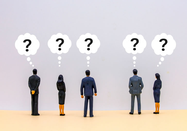 魂の行方を考える人形