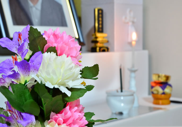 手元供養とは？