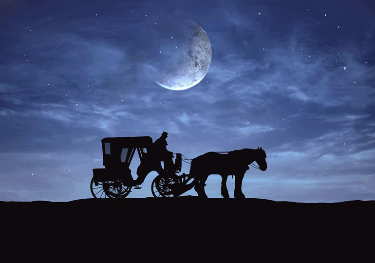 馬車と夜空の月の画像
